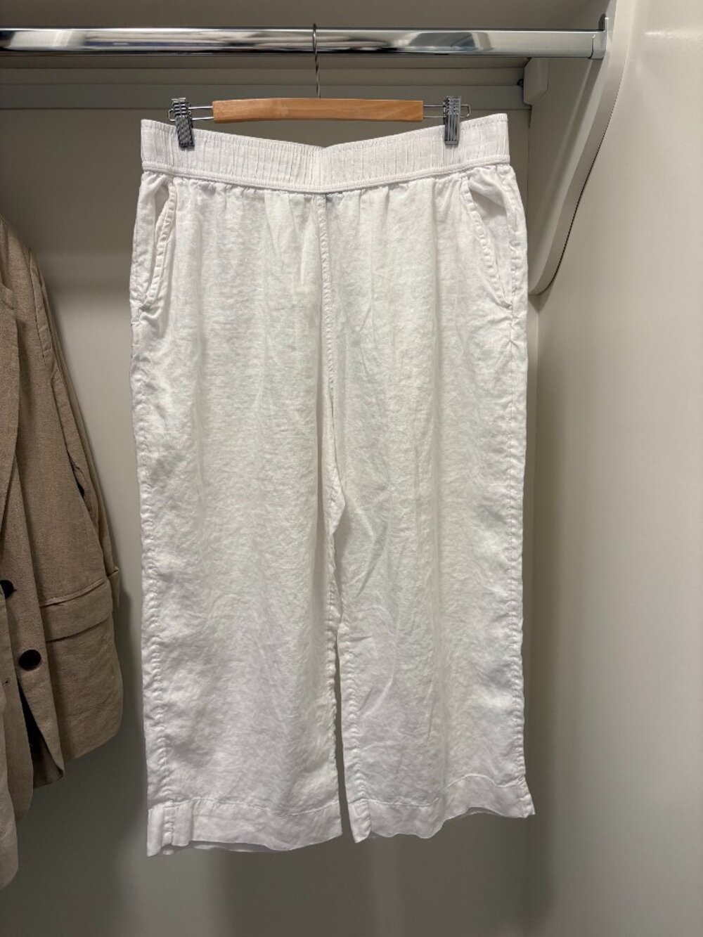 Tahari 100% Linen White Wide Leg Cropped Pants